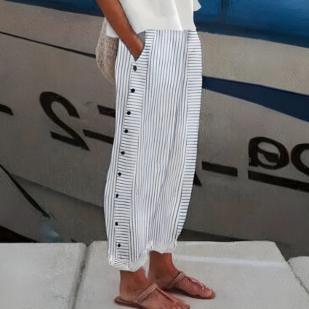 Bekväma blå randiga byxor med sidfickor